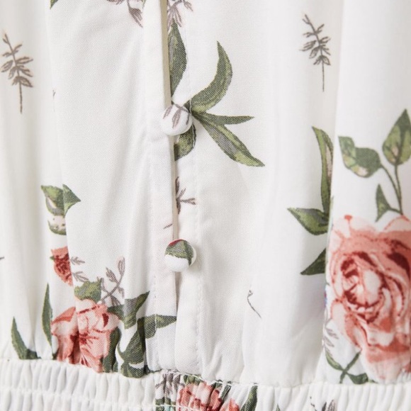 V-neck Dress 👗 White/Floral - Picture 2 of 6